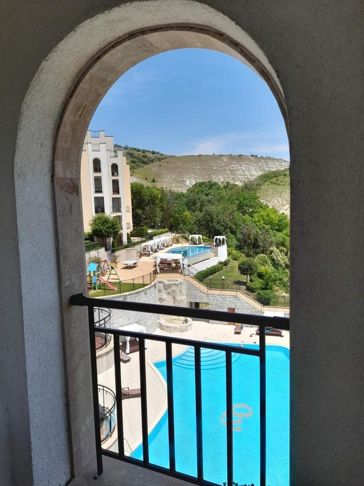 Queen'S Palace Balchik Apartment Exterior photo